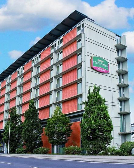 Hotel Courtyard Linz